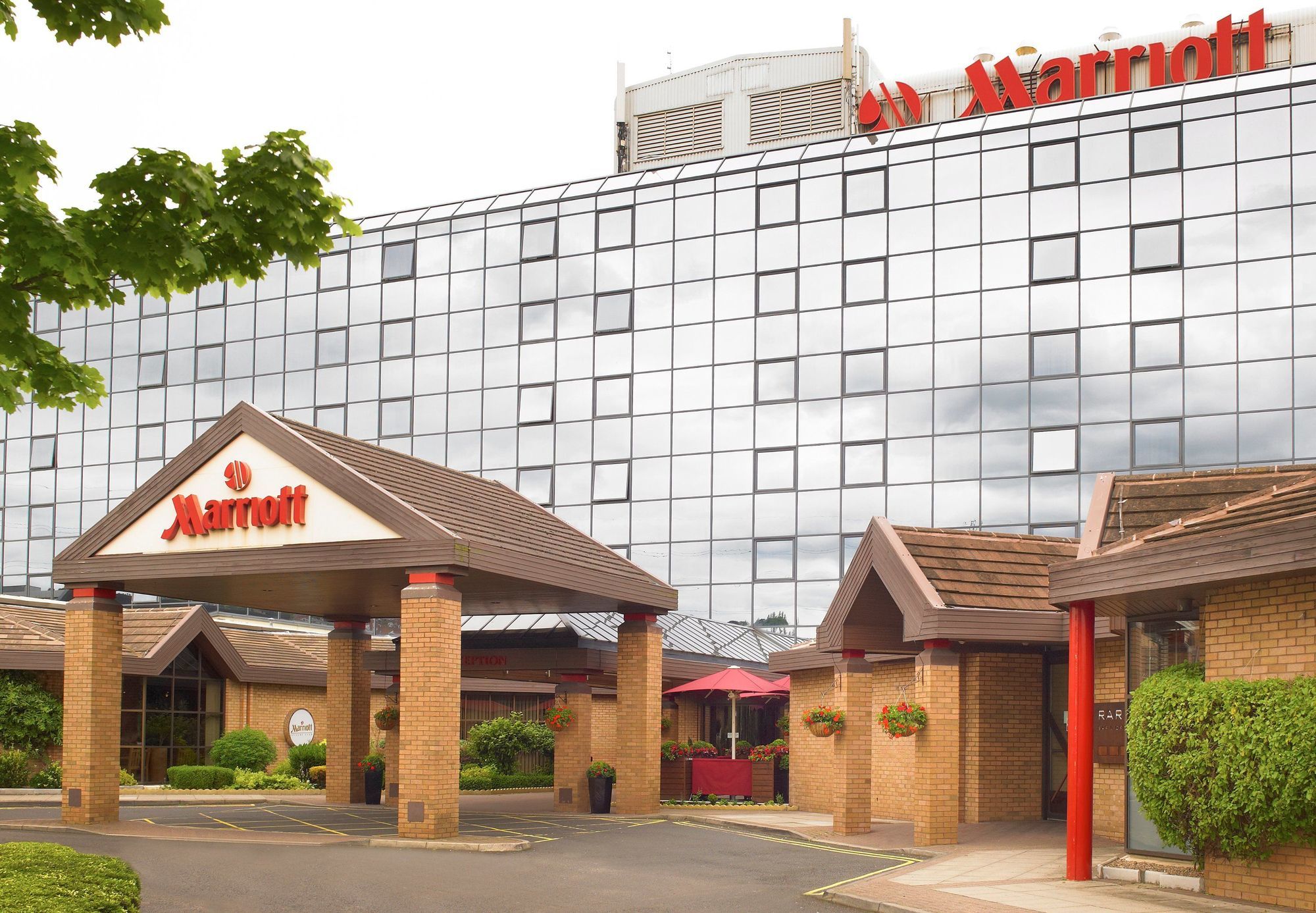 Delta Hotels By Marriott Newcastle Gateshead Swalwell Exterior photo